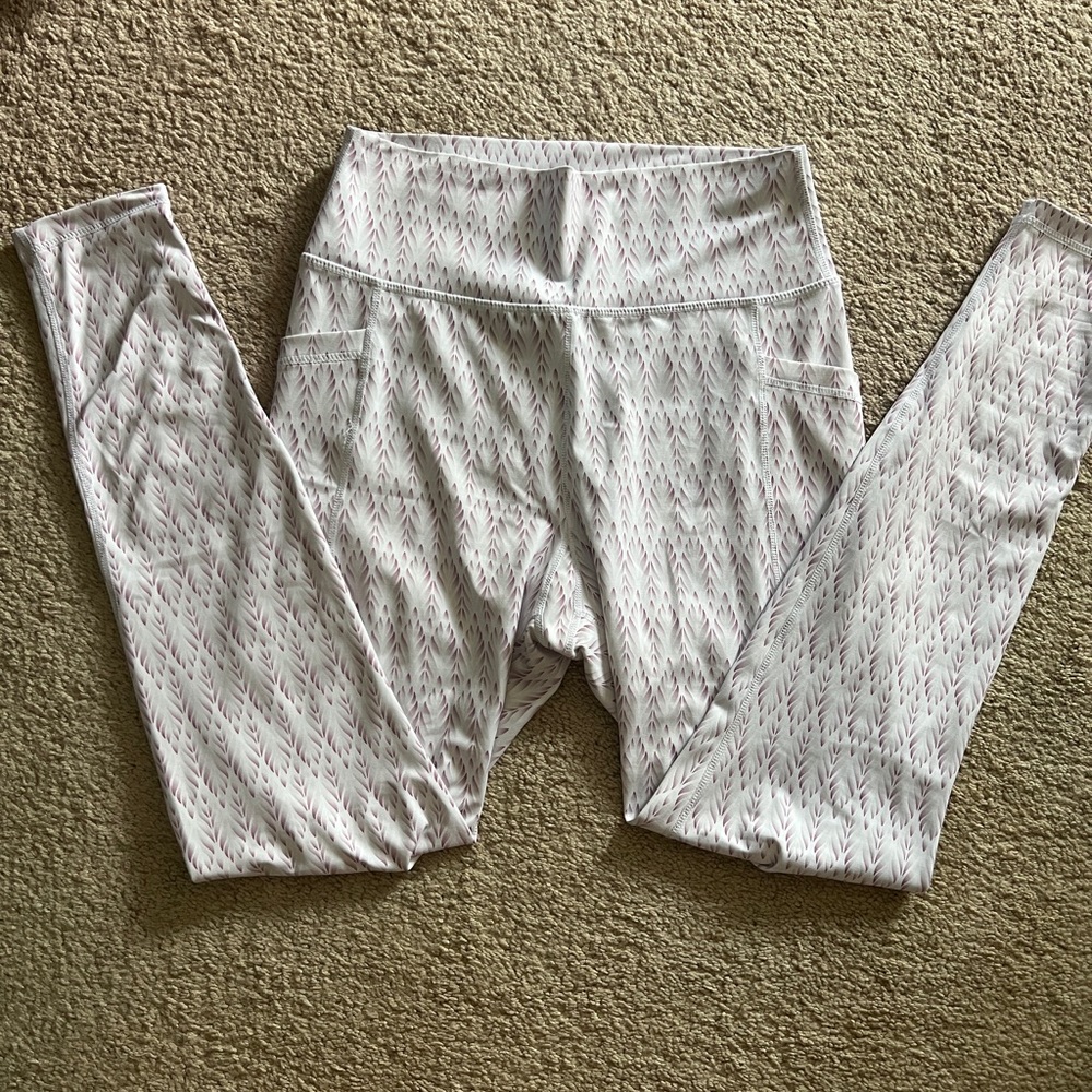 Buff Bunny Leggings with Pockets